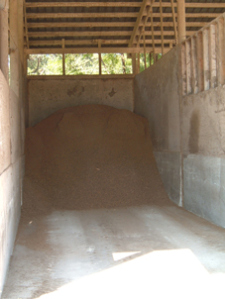 feed barn bays