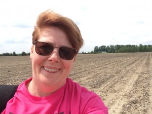 JPlovesCOTTON in a cotton field